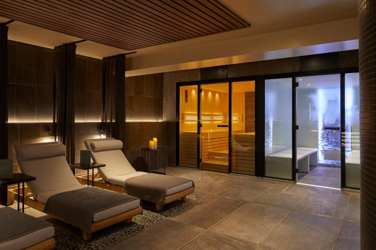 Hotel Indigo - Exeter By Ihg Bagian luar foto