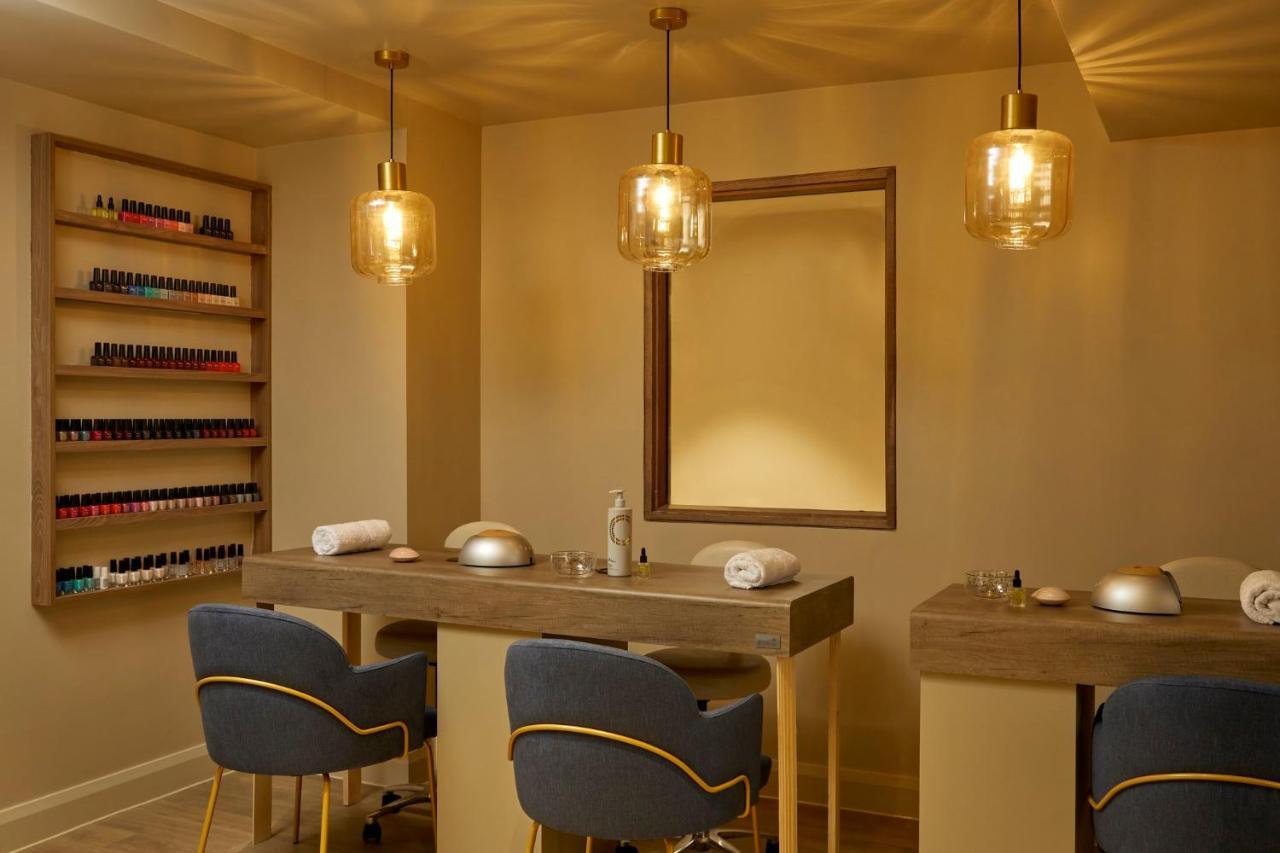 Hotel Indigo - Exeter By Ihg Bagian luar foto