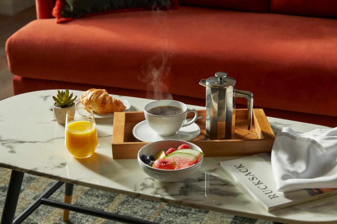 Hotel Indigo - Exeter By Ihg Bagian luar foto