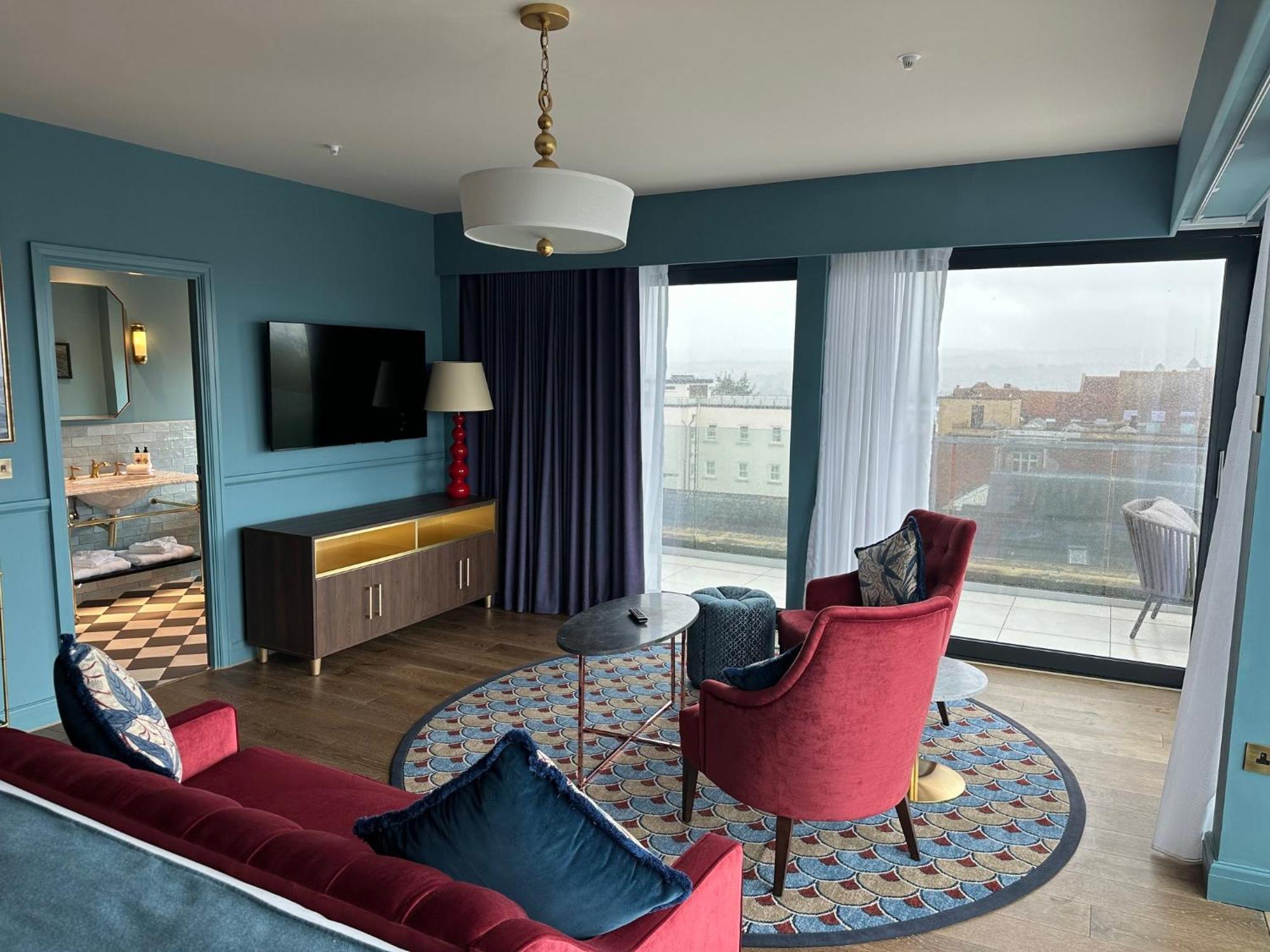 Hotel Indigo - Exeter By Ihg Bagian luar foto